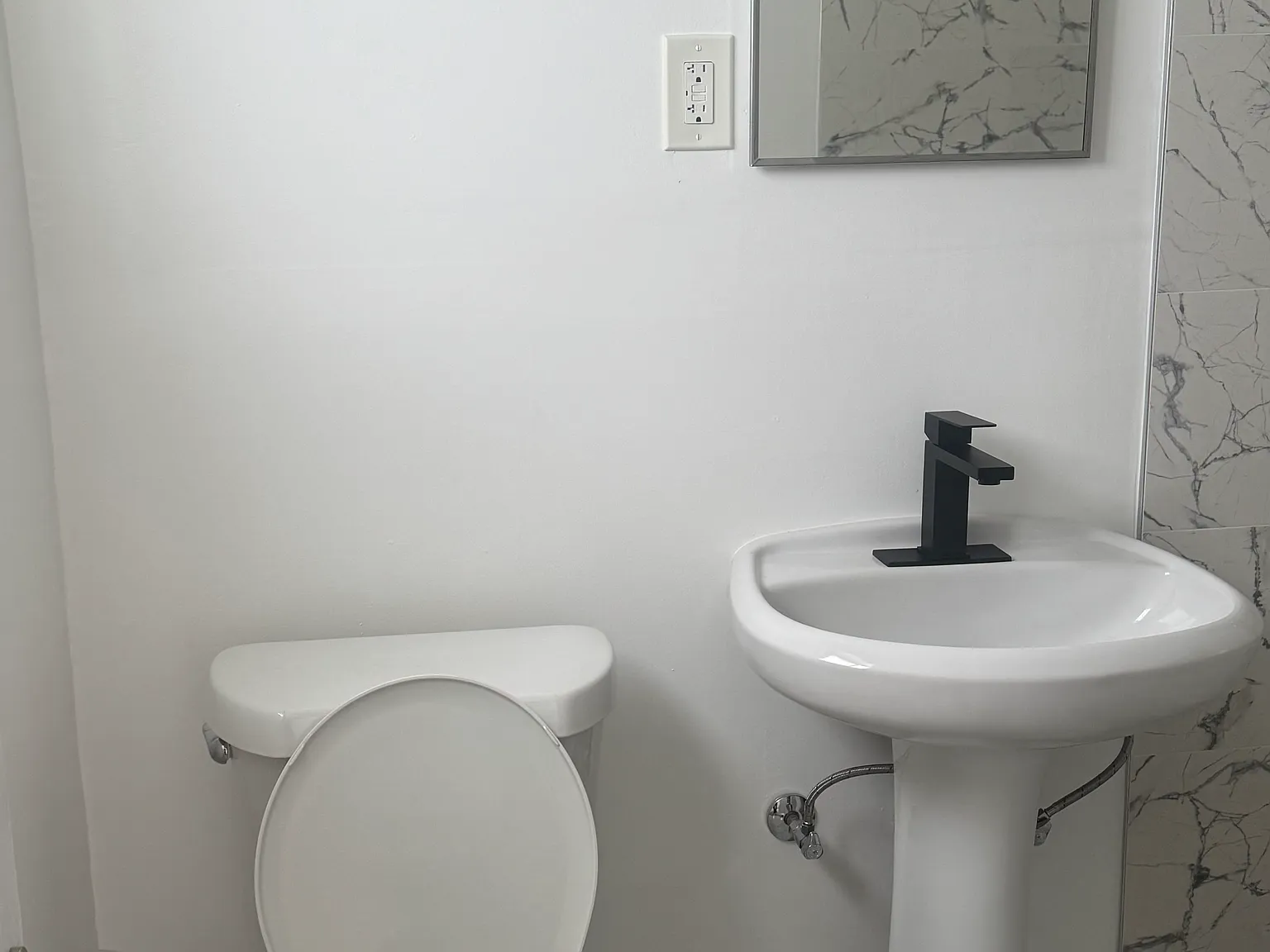 1 bed, 500 sqft, $1,700 — Photo 2