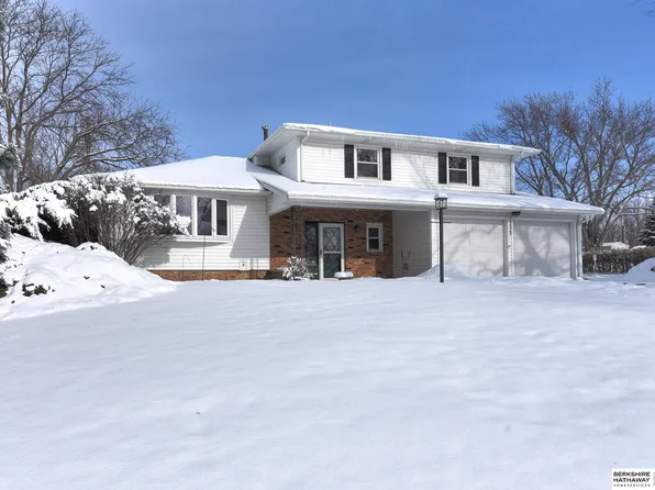 2302 Victoria Ave, Bellevue, NE 68005