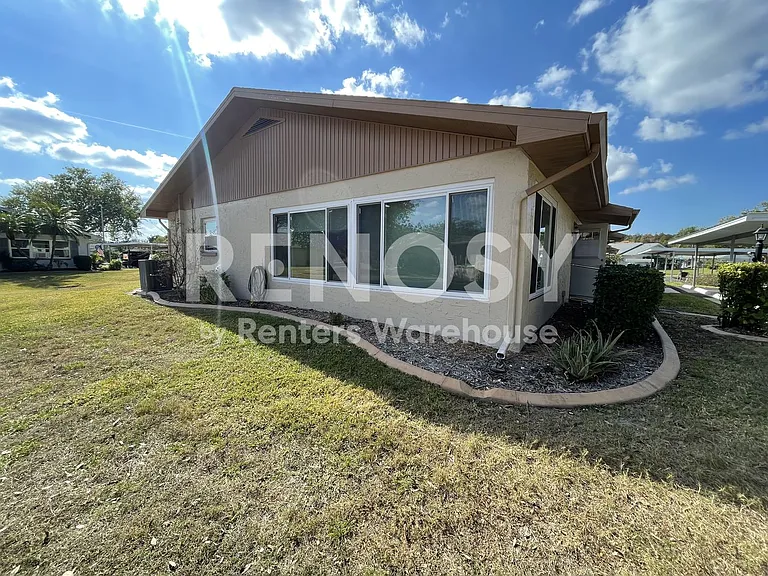 110 Gloucester Blvd #110 — Photo 22