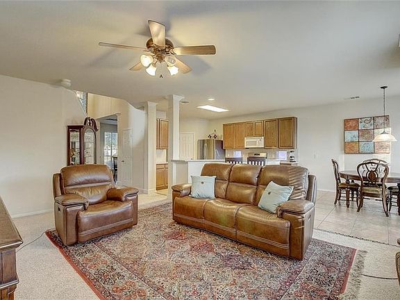 5th image of 148 Greenbrier Dr