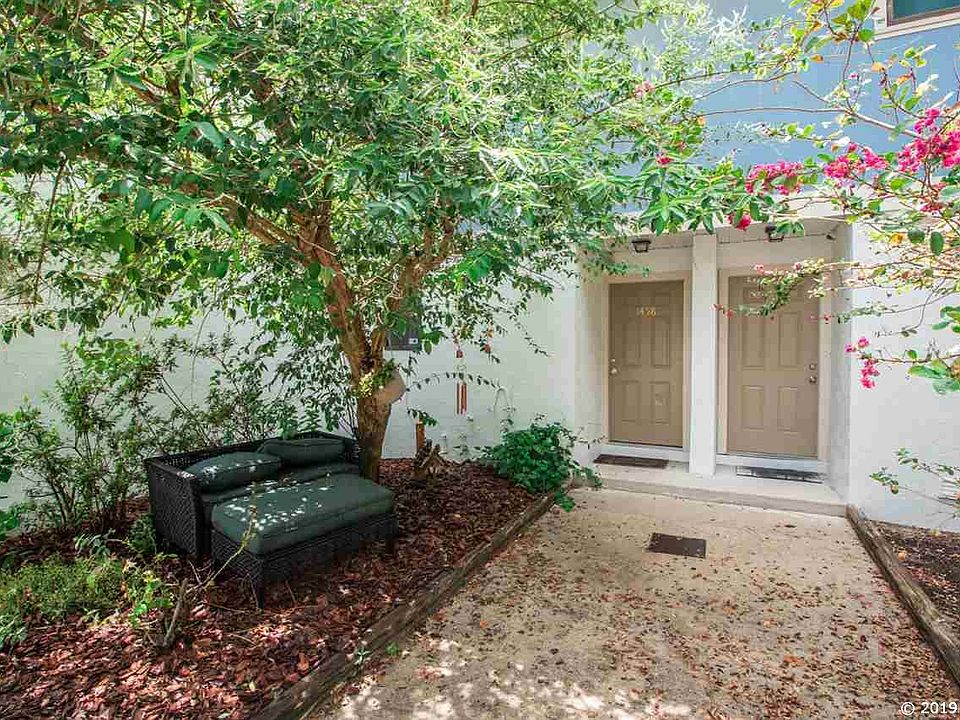 1st image of 1458 SW 25th Pl #D-7