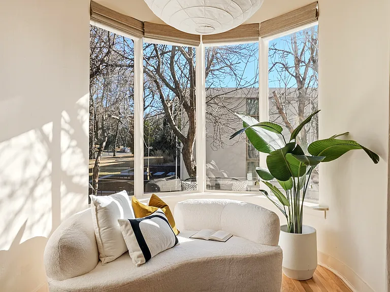 9000 Monaco St #8 — Photo 17