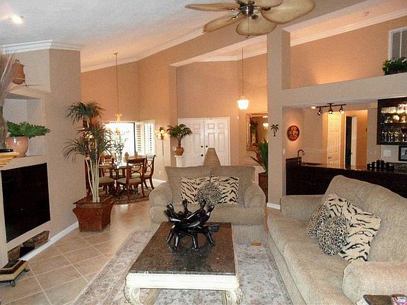 3rd image of 5401 Emerald Ct