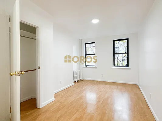 Rented by City Connections Realty | media 1