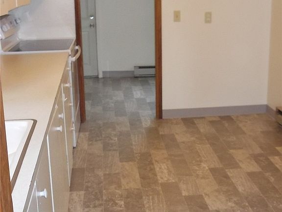 4th image of 38244 46th Ave S