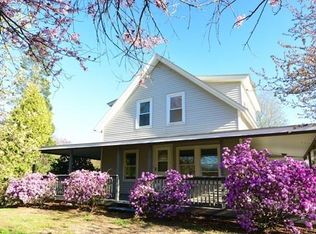 98 E Main St, Hopkinton, MA 01748