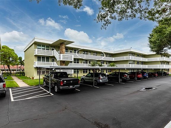 5th image of 4710 Bay St NE APT 203