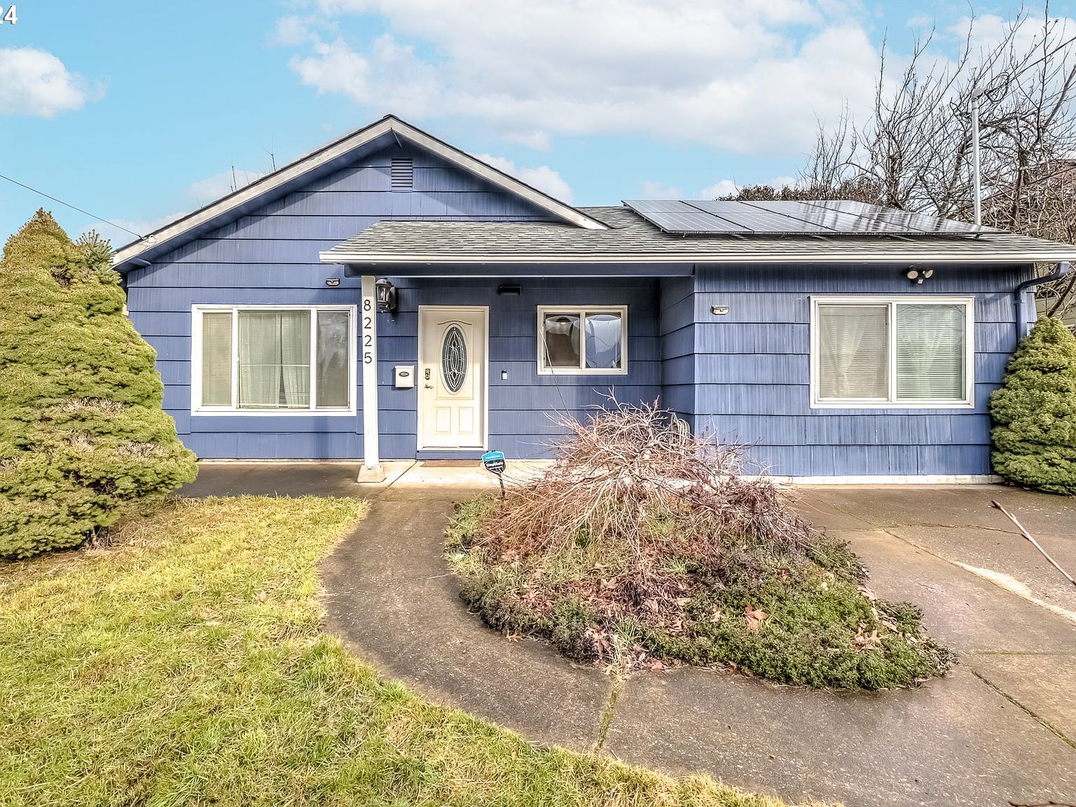 8225 SE Morrison St, Portland, OR 97216 Zillow