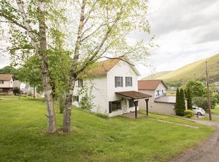 12 3rd St, Galeton, PA 16922