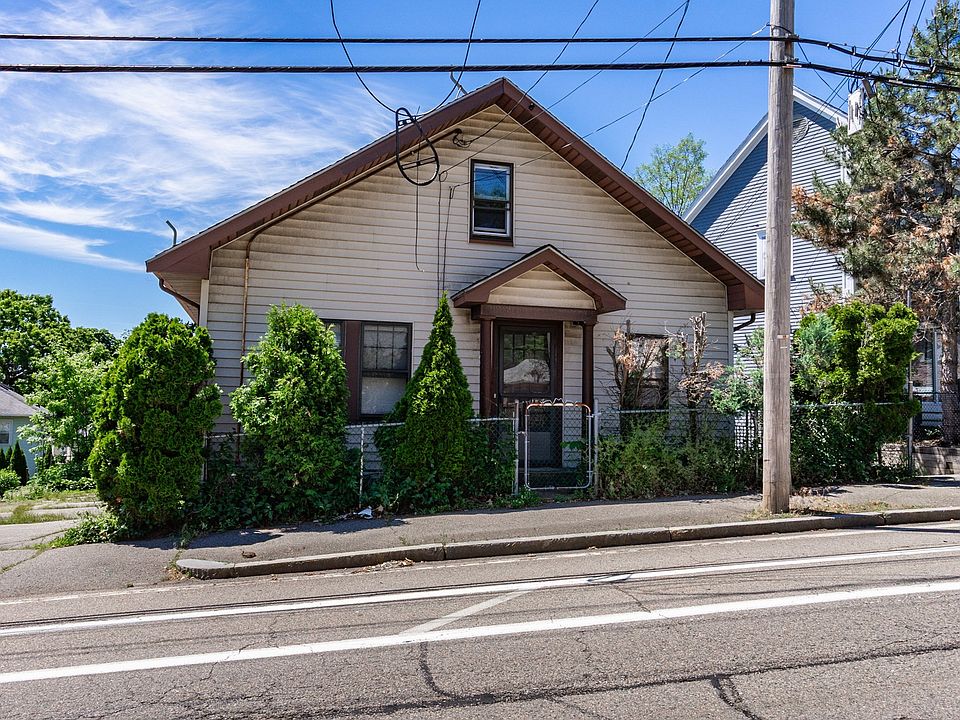 1st image of 40 Quarry St