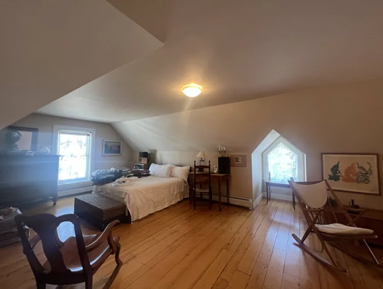 2 bed, 1.0 bath, $3,200 — Photo 2