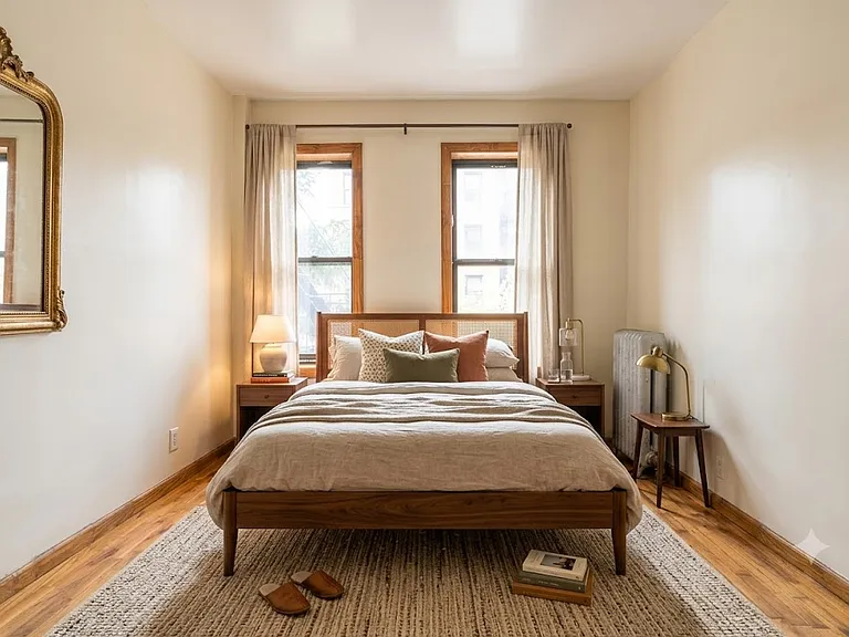 650 Crown St #3C — Photo 4