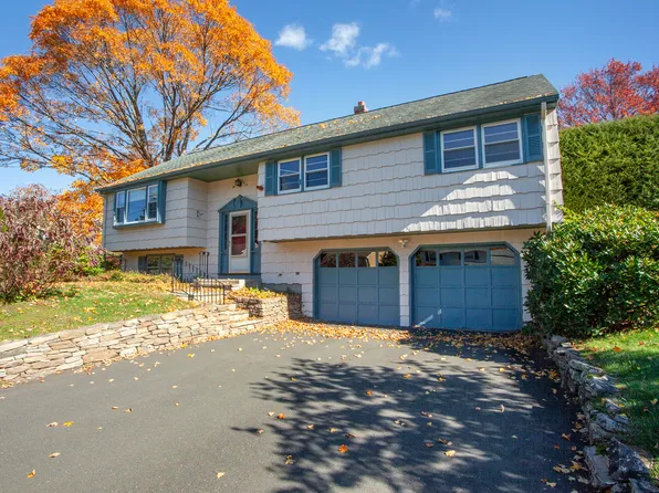 60 Burnham Drive, West Hartford, CT 06110