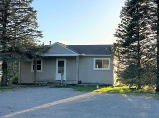 9896 Case Rd, Brooklyn, MI 49230