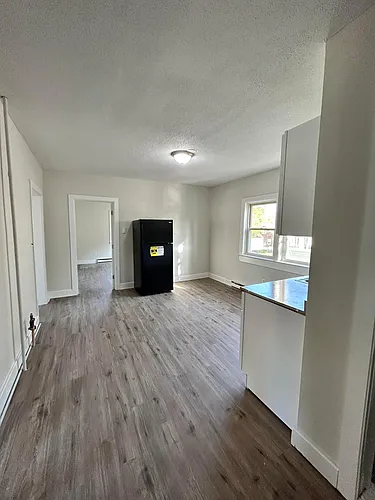 203 Clifton St #2 Photo 1