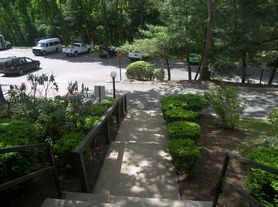 400 Glendale Rd