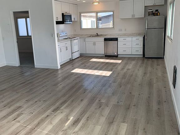 5th image of 2318 Palermo Dr #2324