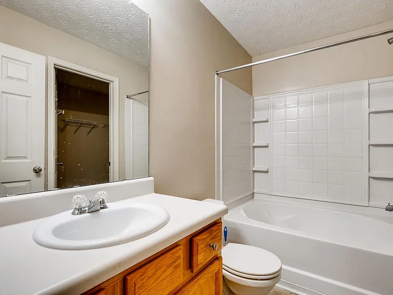 5530 Union Pointe Pl — Photo 18