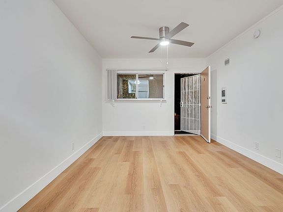 2nd image of 1411 Federal Ave APT 5