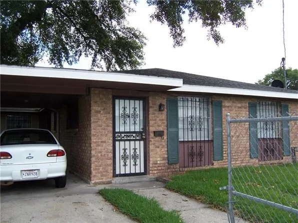 7911 Dorsett Dr, New Orleans, LA 70128