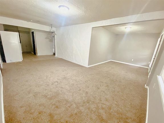 3rd image of 88 Gazebo St #D