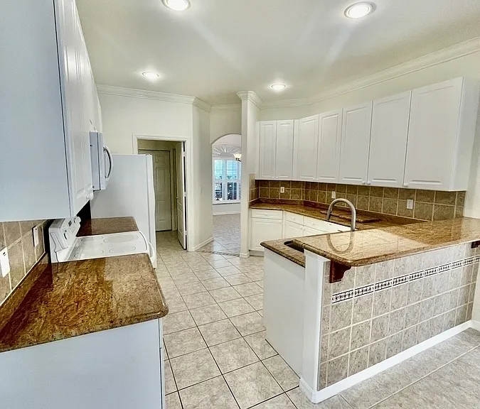 8808 Cypress Preserve Pl — Photo 17
