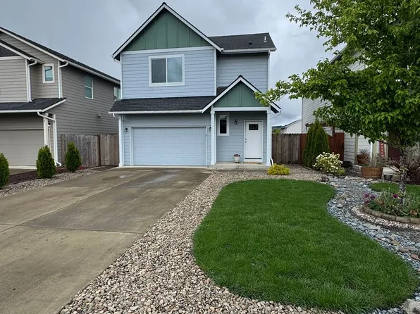 756 S 16th St, Philomath, OR 97370