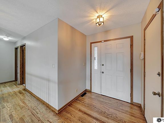 5th image of 3431 Fox Hollow Cir