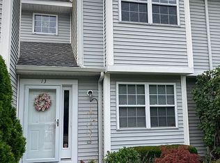 13 Timberline Trl, Pawling, NY