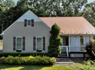 295 Woodhaven Cir, Lewisburg, WV 24901