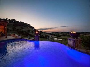 33 Delaware Creek Rd, Blanco, TX 78606