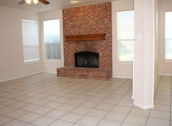 3rd image of 5217 Fort Concho Dr