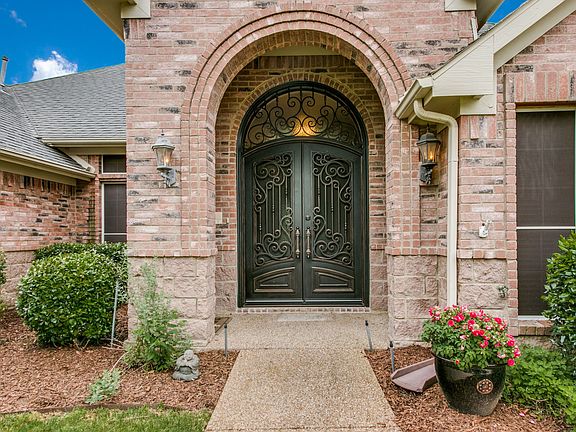 1404-amberwood-flower-mound-tx-High-Res-4.jpg