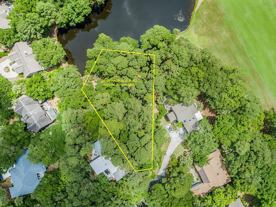 1st image of 22 Arrowhead Hall