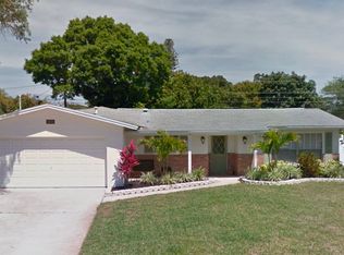 11893 Walker Ave, Seminole, FL 33772