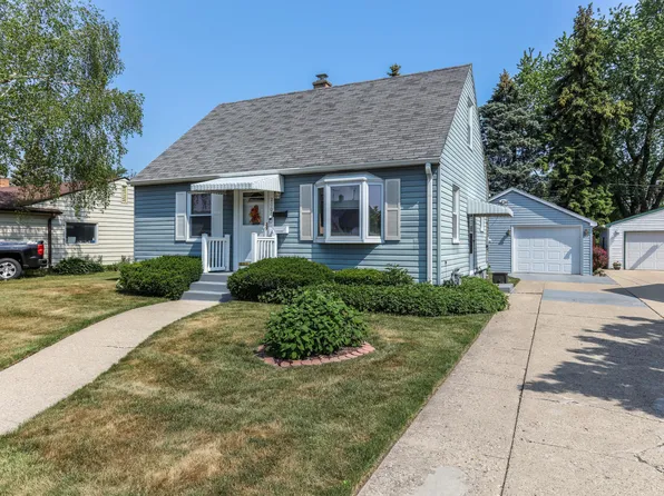 2000 32nd St, Kenosha, WI 53140