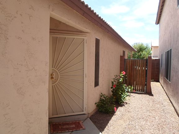 2nd image of 2221 E Union Hills Dr Unit 167
