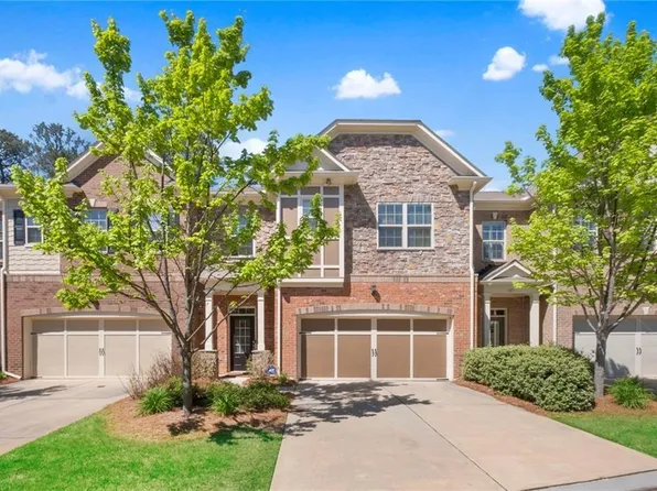 125 Barkley Ln, Sandy Springs, GA 30328