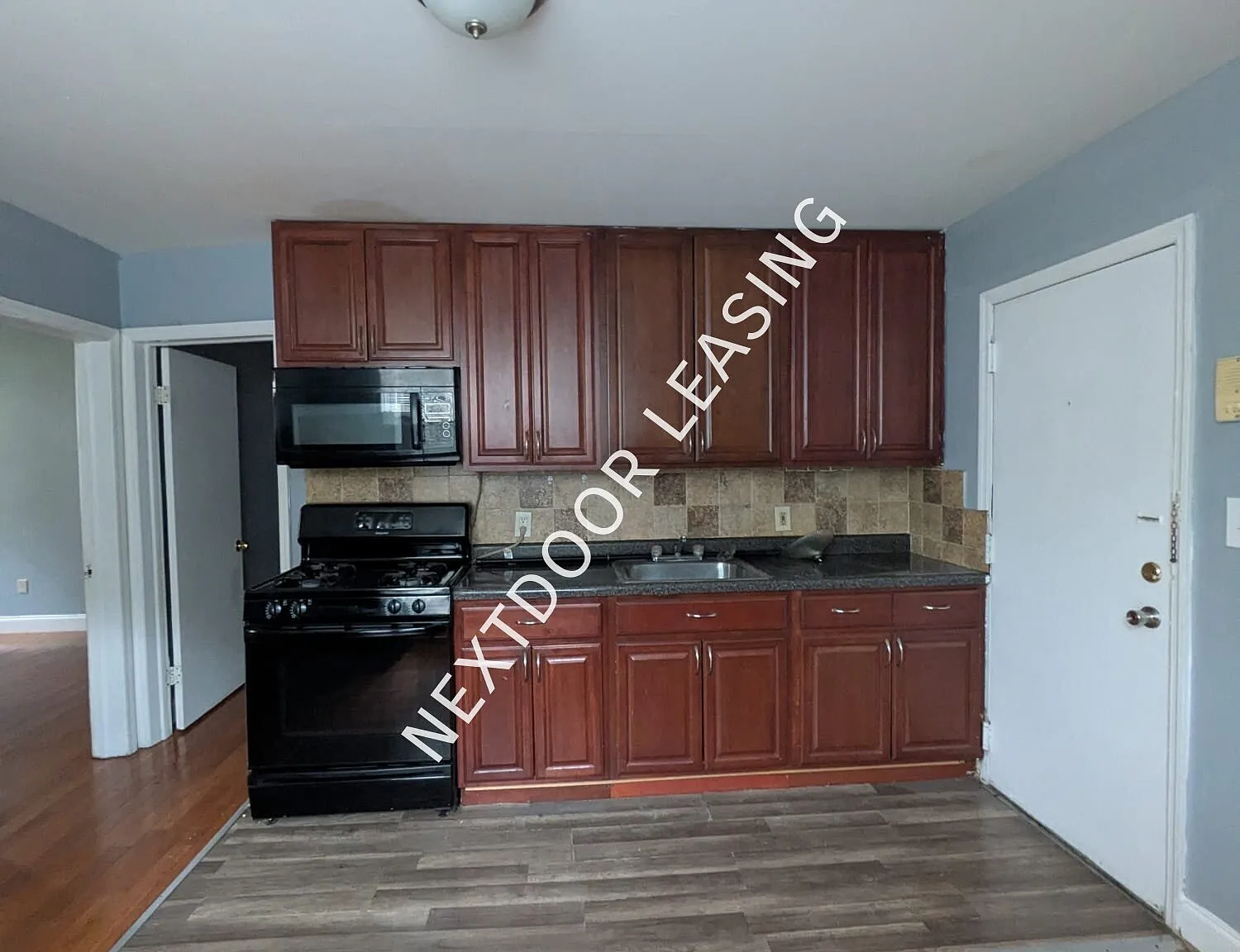 777 Ave E — Photo 1