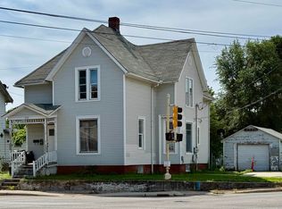 772 Monmouth Blvd, Galesburg, IL 61401