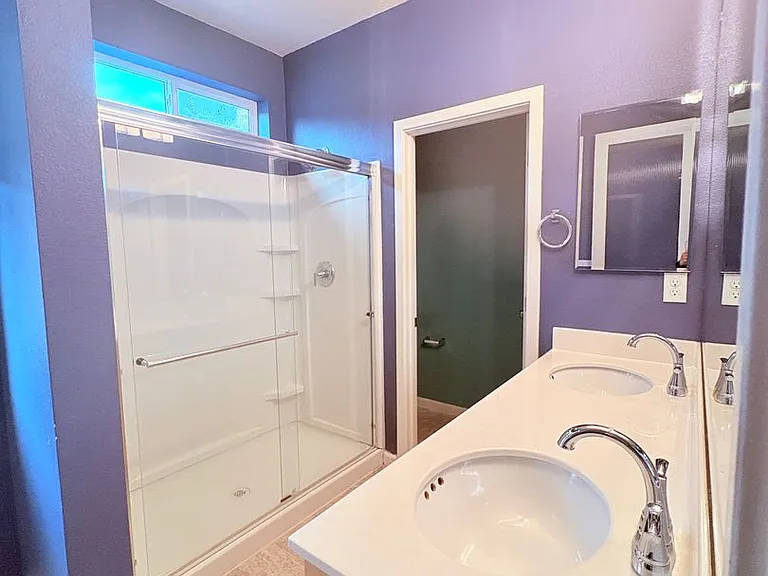 785 Carbon Ct — Photo 11