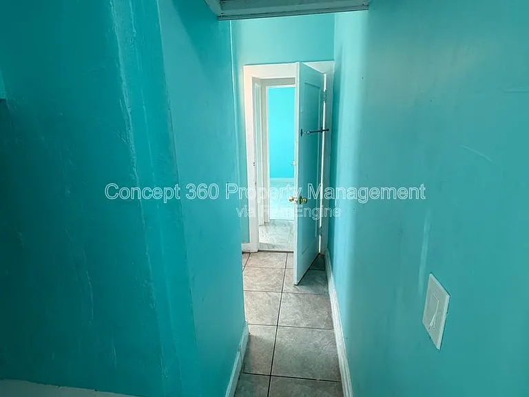 1124 Nadeau St — Photo 19