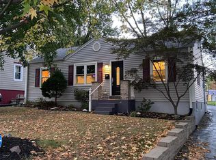 9113 Southview Ln, Saint Louis, MO