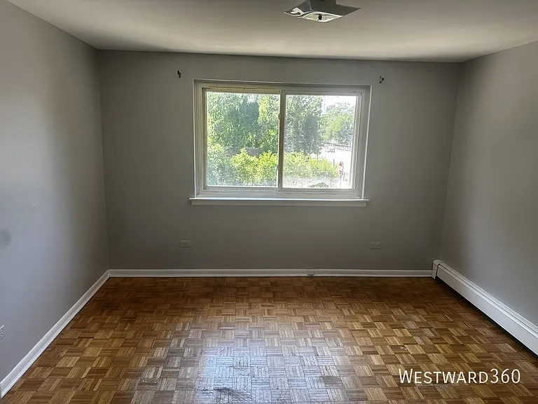 1301 E 75th St #B — Photo 15