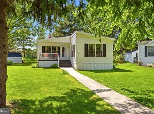 704 Fallon Dr, Lancaster, PA 17601