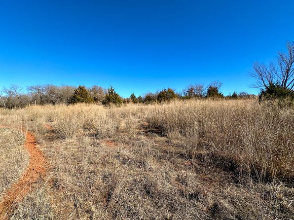 170 Saint & Rockwell Ave, Lindsay, OK 73052