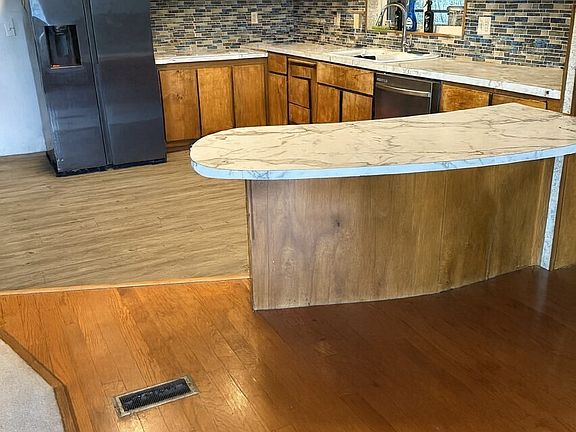 5th image of 201 Union Avenue SE #193