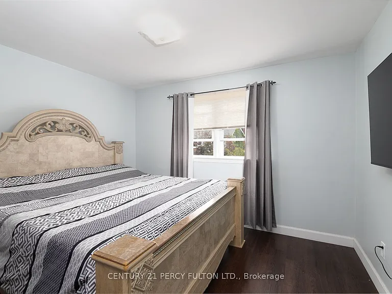 12 Northwood Cres — Photo 11