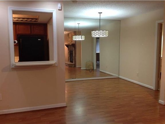5th image of 5907 Woodmont Blvd