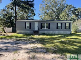 44 2nd St, Midway, GA 31320